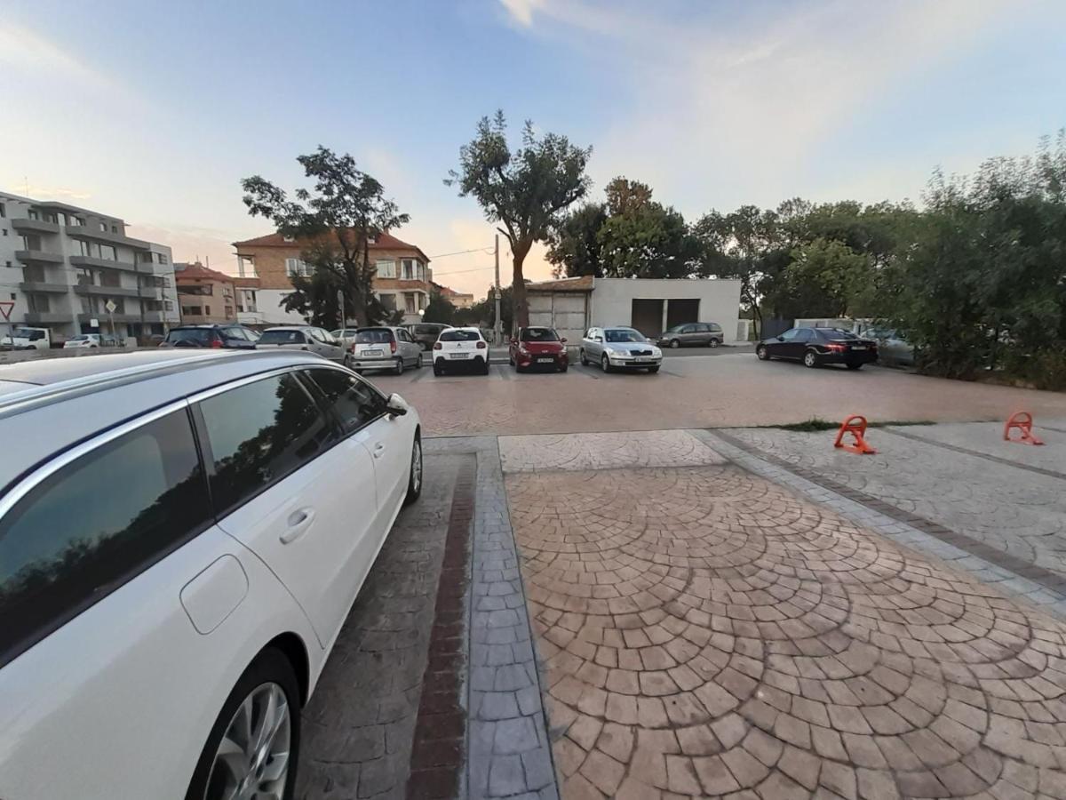 Слънце И Море Сарафово Apartment Burgas Bagian luar foto